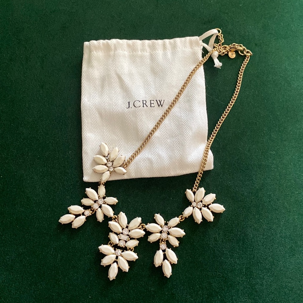 Gorgeous J Crew Necklace with bag